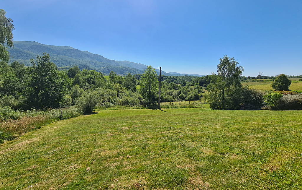Gite Gousseau 64 vue imprenable Pyrénées